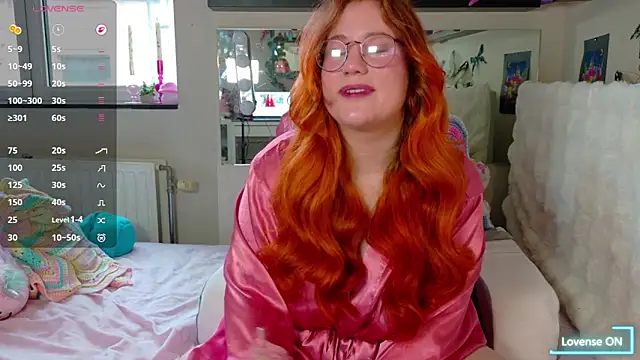 FluffyRainbowKity online show from 05-15-26, 08:34