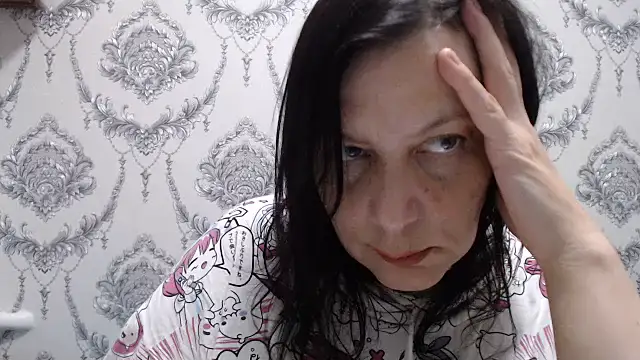 Snapshot of Mirabelle_Sweet chatting on 07-25-26, 03:18 Mirabelle Sweet online show from 07-25-26, 03:18