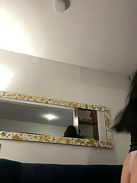 Snapshot of andra_rose chatting on 03-11-25, 11:26 andra rose online show from 03-11-25, 11:26