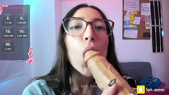 Spit queen online show from 05-18-26, 04:34