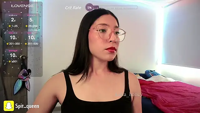 Snapshot of Spit_queen chatting on 01-28-25, 05:24 Spit queen online show from 01-28-25, 05:24