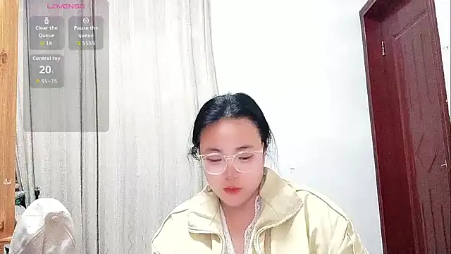 Vivianangn-e online show from 04-09-26, 02:45