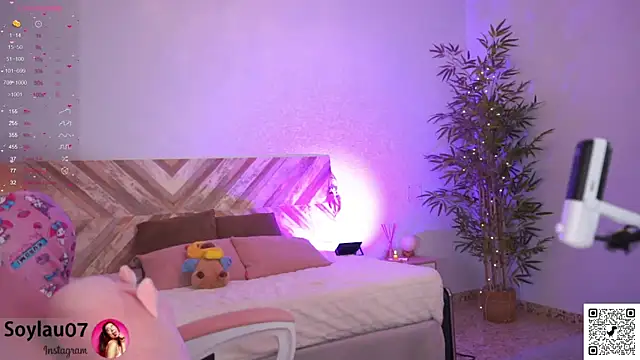 imjess01 online show from 04-13-26, 03:38