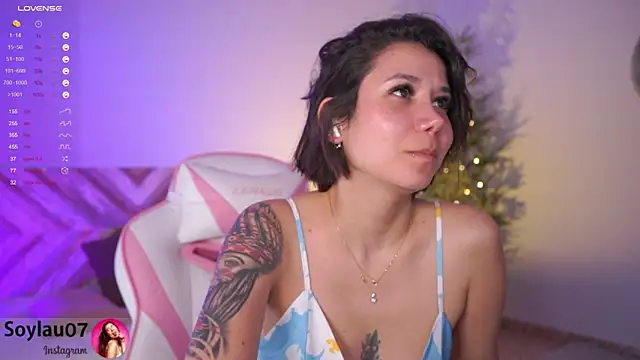 Snapshot of imjess01 chatting on 02-12-25, 03:18 imjess01 online show from 02-12-25, 03:18