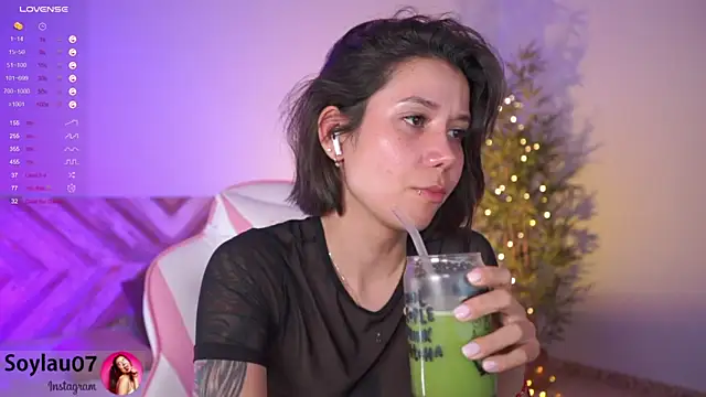 Snapshot of imjess01 chatting on 02-07-25, 03:12 imjess01 online show from 02-07-25, 03:12