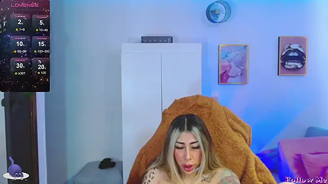 Martina Dash online show from 03-03-25, 08:11