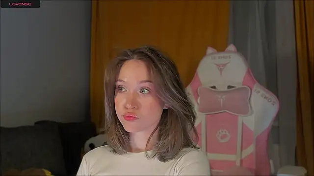 Snapshot of Amelia_Lein chatting on 03-20-25, 01:35 Amelia Lein online show from 03-20-25, 01:35