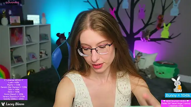 TheLaceyBloom online show from 04-13-26, 01:20