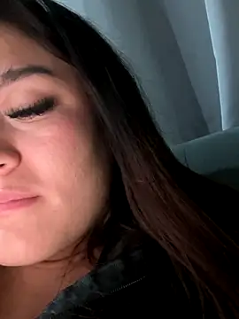 LuceroRm online show from 11-19-25, 06:24