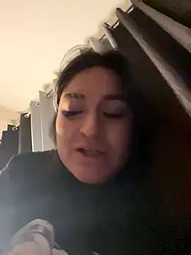 Snapshot of LuceroRm chatting on 09-10-25, 04:22 LuceroRm online show from 09-10-25, 04:22