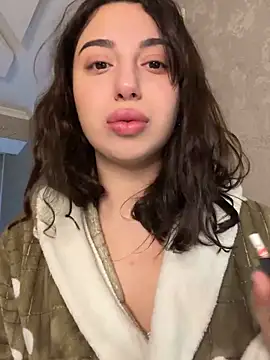 Tasty Nora online show from 12-25-24, 05:05