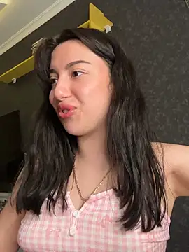 Tasty Nora online show from 05-24-26, 04:45