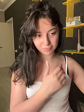 Tasty Nora online show from 05-19-26, 03:08