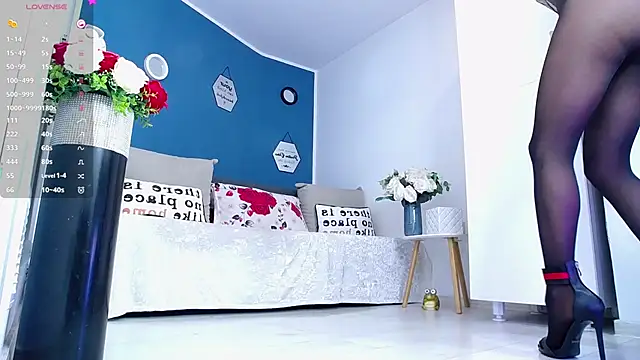 Aphrodite Amely online show from 02-19-26, 04:04