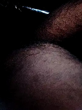 adicma123 online show from 10-31-25, 09:43