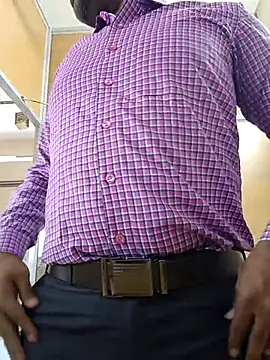 adicma123 online show from 03-03-26, 07:37