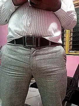 adicma123 online show from 12-22-25, 02:50