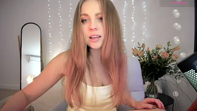 ImKeira online show from 01-10-26, 09:10