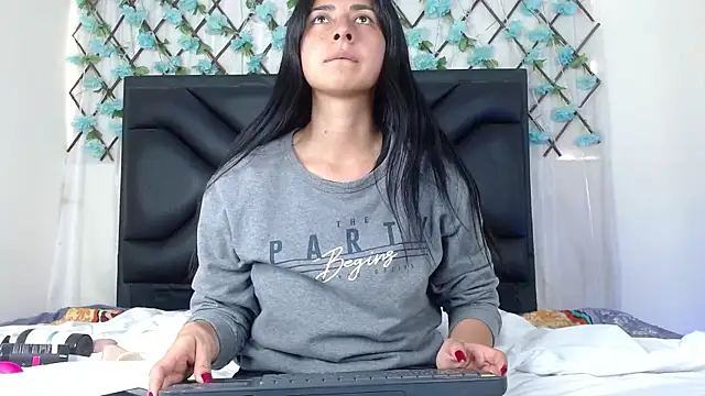 EmmaWilliamss online show from 11-09-25, 06:12