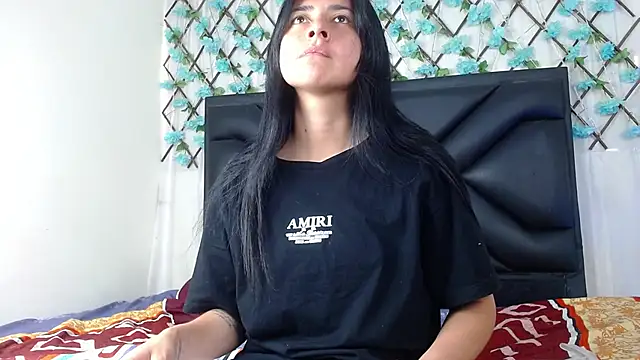 EmmaWilliamss online show from 12-04-25, 03:33