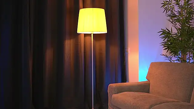EllenKarter online show from 10-05-25, 07:04