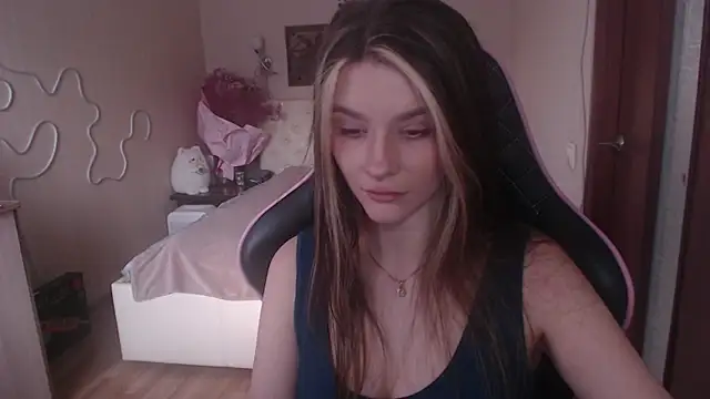 jeann elsaa online show from 02-25-25, 06:23