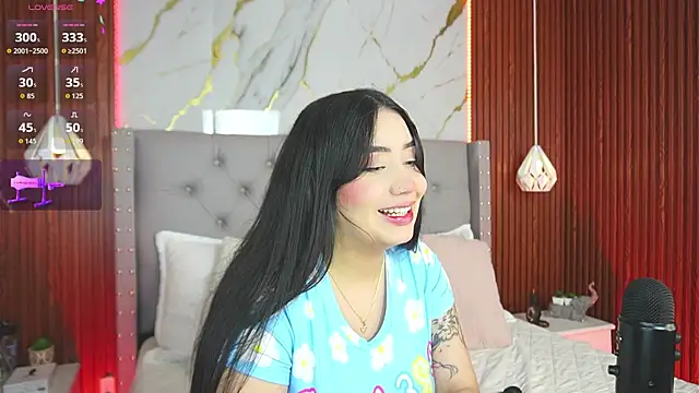 Snapshot of haylie_ chatting on 10-06-25, 02:24 haylie online show from 10-06-25, 02:24