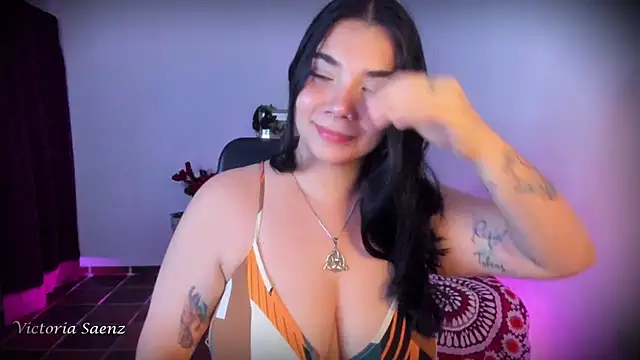 victoriaasaenz  online show from 04-24-26, 12:34