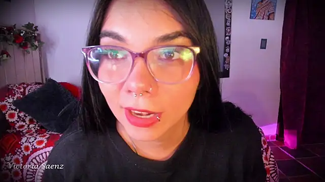 victoriaasaenz  online show from 05-30-26, 12:17