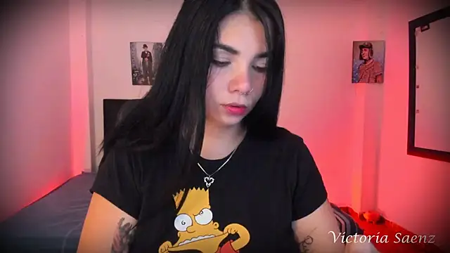 victoriaasaenz  online show from 10-22-25, 12:21