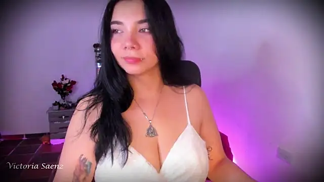 victoriaasaenz  online show from 05-21-26, 12:52
