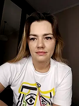 KrissSexi online show from 10-25-25, 06:01