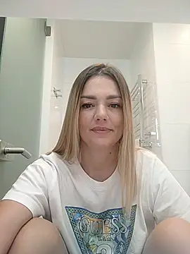 KrissSexi online show from 11-12-25, 08:18