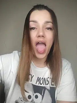 KrissSexi online show from 03-19-26, 07:25