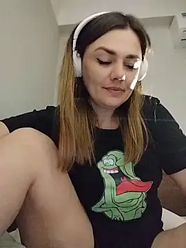 KrissSexi online show from 06-20-26, 10:37