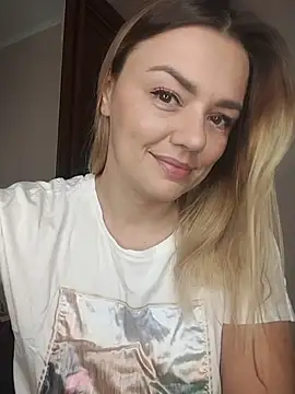 KrissSexi online show from 10-29-25, 05:50