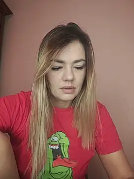 KrissSexi online show from 12-15-25, 08:20