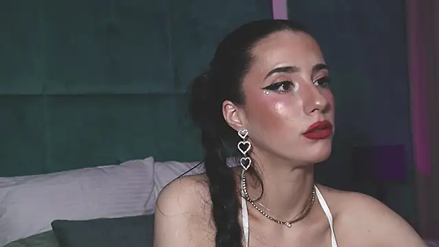 AmeliaJune online show from 06-06-26, 08:25