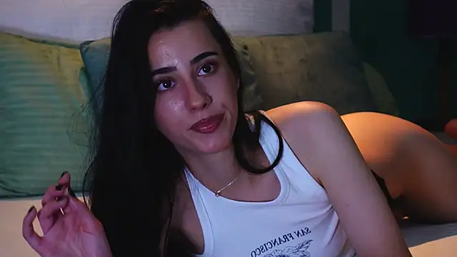 AmeliaJune online show from 06-17-26, 10:19