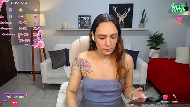 Bianca     online show from 11-08-25, 11:08