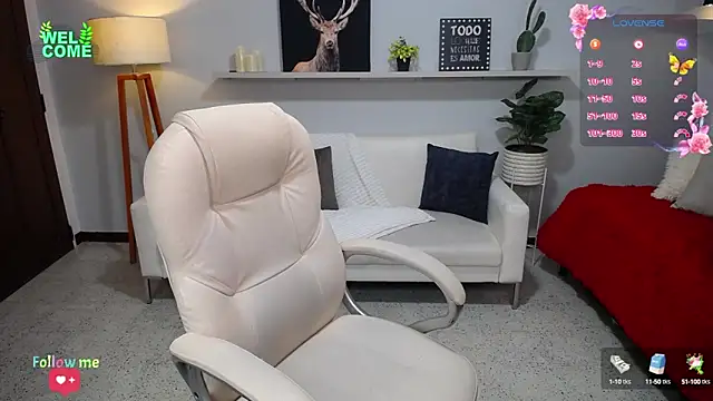 Bianca     online show from 10-10-25, 01:17