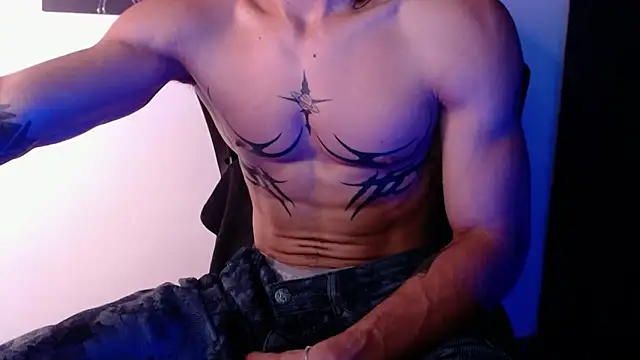 AlbertBernal69 online show from 10-30-25, 01:20