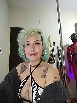 MariLouM online show from 07-06-26, 10:56