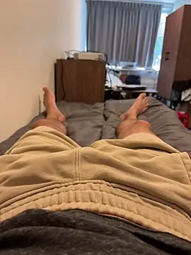 Snapshot of mihaixxx1 chatting on 09-19-25, 01:37 mihaixxx1 online show from 09-19-25, 01:37