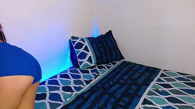 Mehottie29 online show from 10-28-25, 04:24