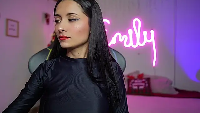 Snapshot of emily_smittt chatting on 12-07-24, 12:57 emily smittt online show from 12-07-24, 12:57