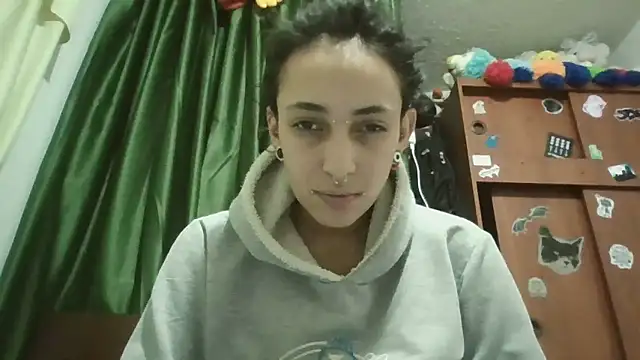 Snapshot of ORIANNA_BODMOD chatting on 02-06-26, 02:18 ORIANNA BODMOD online show from 02-06-26, 02:18