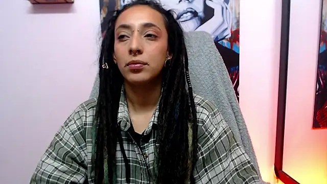 Snapshot of ORIANNA_BODMOD chatting on 04-22-26, 05:03 ORIANNA BODMOD online show from 04-22-26, 05:03