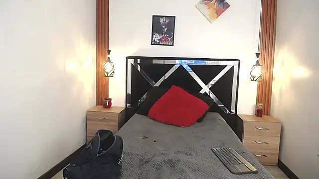 Snapshot of ORIANNA_BODMOD chatting on 01-10-26, 10:38 ORIANNA BODMOD online show from 01-10-26, 10:38