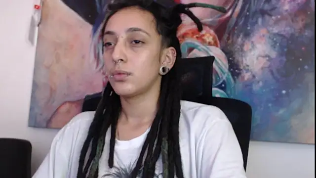 Snapshot of ORIANNA_BODMOD chatting on 01-08-26, 10:05 ORIANNA BODMOD online show from 01-08-26, 10:05